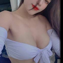Livestream ước đủ ct😢